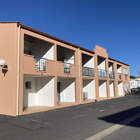 Studio Confort 2* Avec 2 Parkings Prives, Proche Thermes, Calme Et Bien Equipe - Balaruc-Les-Bains - Fr-1-553-114 外观 照片