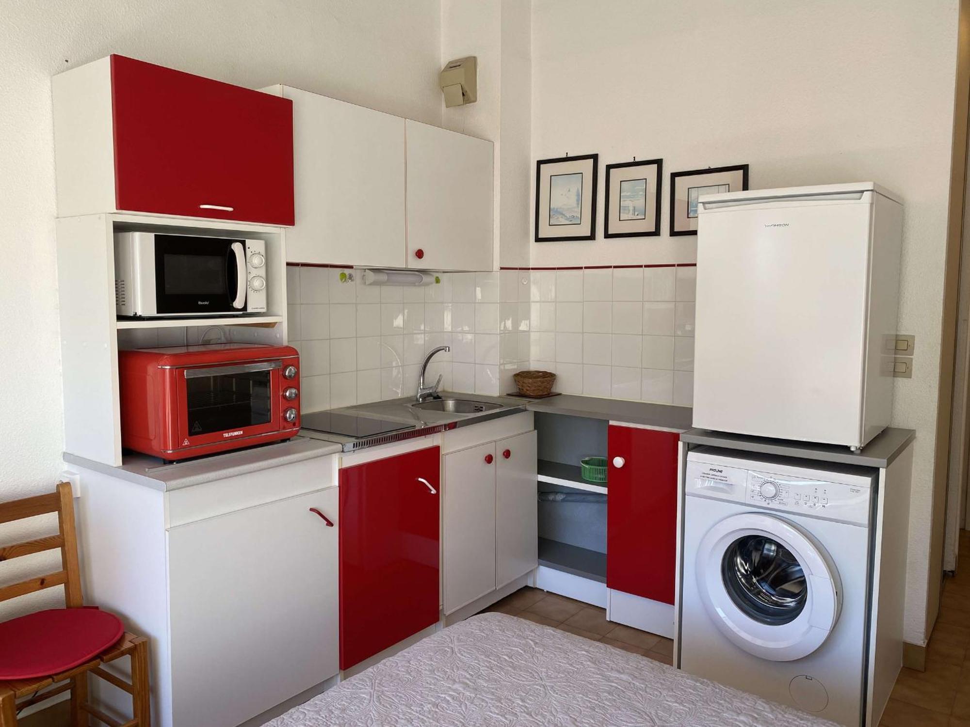 Studio Confort 2* Avec 2 Parkings Prives, Proche Thermes, Calme Et Bien Equipe - Balaruc-Les-Bains - Fr-1-553-114 外观 照片